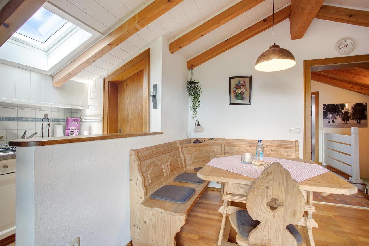 Josys Ferienwohnung Gstadt am Chiemsee Exterior photo